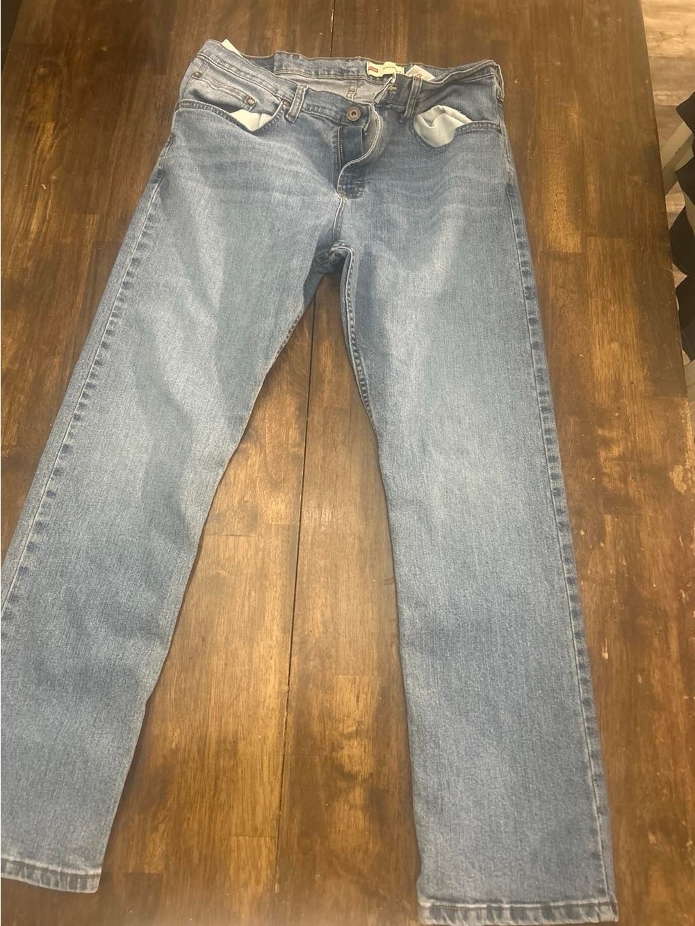 Wrangler Men’s Slim Straight Light Blue Jeans